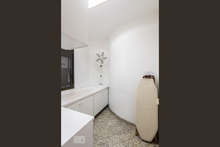 Apartamento à venda com 496m², 5 quartos e 5 vagasQuarto de Serviço 2