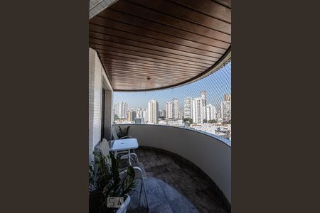 Apartamento à venda com 496m², 5 quartos e 5 vagasVaranda Copa