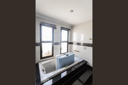 Apartamento à venda com 496m², 5 quartos e 5 vagasBanheiro Suite 4- Cobertura 