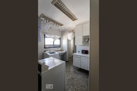 Apartamento à venda com 496m², 5 quartos e 5 vagasÁrea de Serviço