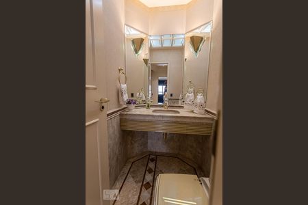 Apartamento à venda com 496m², 5 quartos e 5 vagasLavabo 1