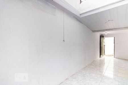 Sala e Área de Serviço de casa para alugar com 1 quarto, 30m² em Vila Nivi, São Paulo