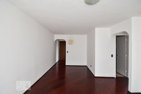 Apartamento para alugar com 61m², 2 quartos e 1 vagaSala