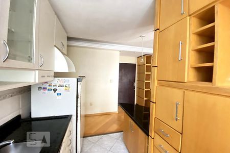 Cozinha de apartamento para alugar com 1 quarto, 34m² em Hamburgo Velho, Novo Hamburgo