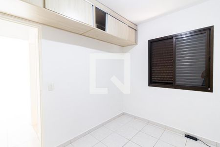 Quarto 1 de apartamento para alugar com 3 quartos, 75m² em Jardim Stella, Santo André