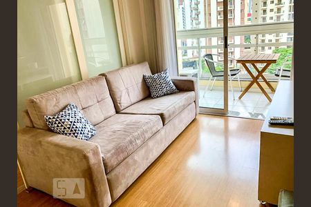 Detalhe Sala de apartamento para alugar com 1 quarto, 43m² em Vila Olímpia, São Paulo
