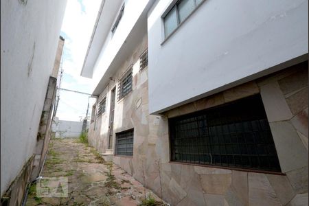 Casa à venda com 300m², 4 quartos e 6 vagasGaragem