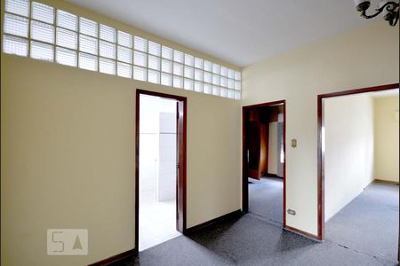 Casa à venda com 300m², 4 quartos e 6 vagasCirculação Superior