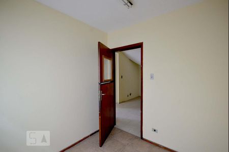 Casa à venda com 300m², 4 quartos e 6 vagasEscritório