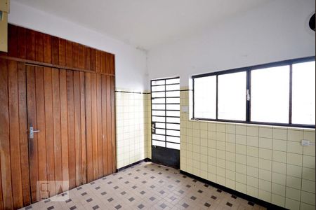 Casa à venda com 300m², 4 quartos e 6 vagasCozinha