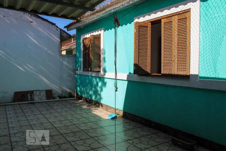 Casa à venda com 70m², 3 quartos e 2 vagas