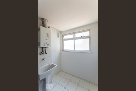 Área de Serviço de apartamento para alugar com 2 quartos, 62m² em Centro, Niterói