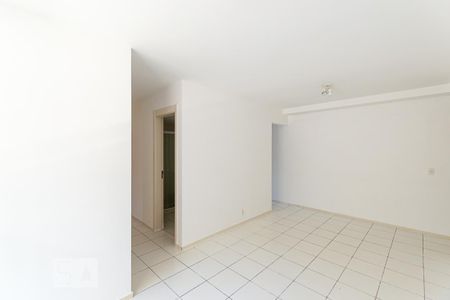 Sala de apartamento para alugar com 2 quartos, 62m² em Centro, Niterói