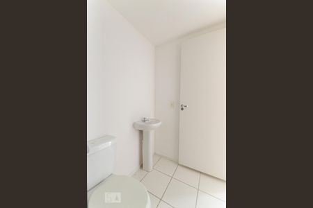 Apartamento para alugar com 62m², 2 quartos e sem vaga Apartamento para alugar com 62m², 2 quartos e sem vagaBanheiro Social