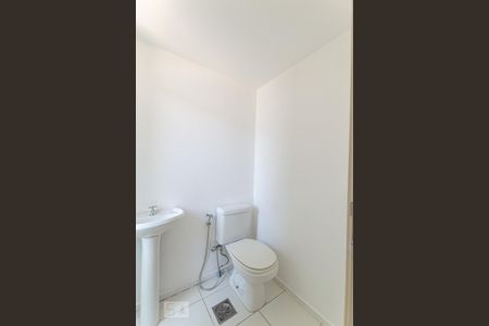 Apartamento para alugar com 62m², 2 quartos e sem vaga Apartamento para alugar com 62m², 2 quartos e sem vagaBanheiro da Suíte