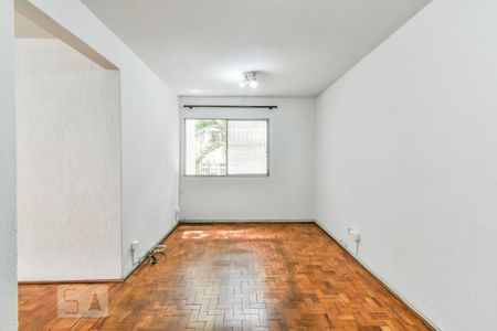 Sala de apartamento para alugar com 3 quartos, 73m² em Alto de Pinheiros, São Paulo