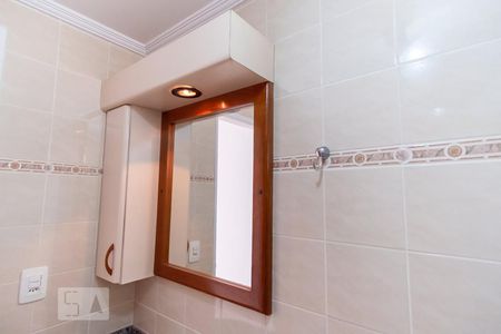Apartamento à venda com 60m², 1 quarto e 1 vagaBanheiro da suíte - espelho
