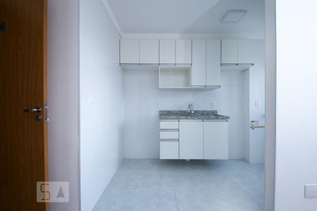 Cozinha de apartamento para alugar com 2 quartos, 46m² em Jardim Iris, São Paulo