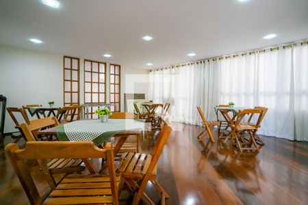 Apartamento à venda com 60m², 2 quartos e 1 vagaÁrea comum - Salão de festas