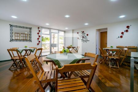 Apartamento à venda com 60m², 2 quartos e 1 vagaÁrea comum - Salão de festas