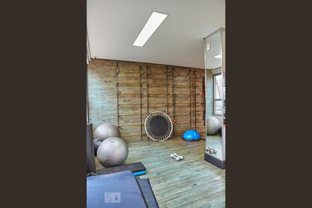 Apartamento à venda com 70m², 2 quartos e 1 vagaAcademia