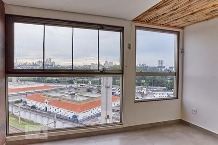 Apartamento à venda com 70m², 2 quartos e 1 vagaÁrea de Serviço