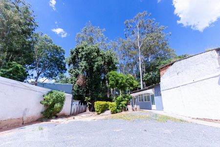 Casa para alugar com 400m², 3 quartos e 8 vagasEstacionamento