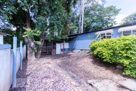 Casa para alugar com 400m², 3 quartos e 8 vagasQuintal