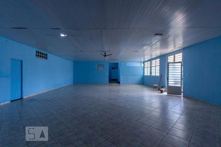 Casa para alugar com 400m², 3 quartos e 8 vagasSalão