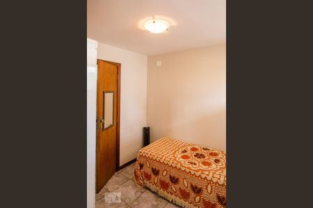 Casa à venda com 400m², 5 quartos e 5 vagas Casa à venda com 400m², 5 quartos e 5 vagasQuarto de Serviço (andar 1)