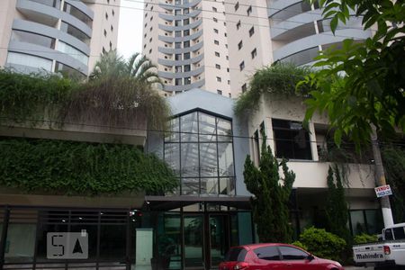 Apartamento para alugar com 83m², 2 quartos e 1 vagaFachada