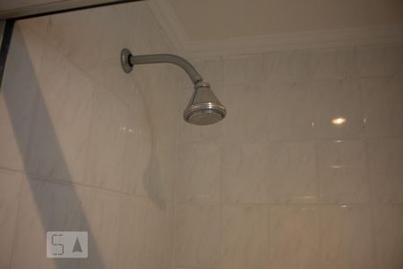 Apartamento para alugar com 83m², 2 quartos e 1 vagaDetalhe banheiro