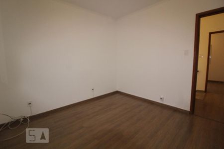 Casa para alugar com 130m², 2 quartos e 2 vagasQuarto 2