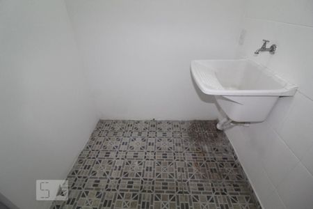 Casa para alugar com 130m², 2 quartos e 2 vagasÁrea de serviço