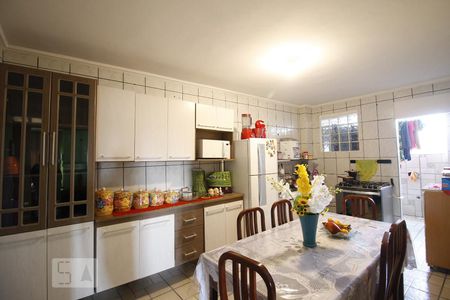 Apartamento à venda com 92m², 2 quartos e sem vagaCozinha