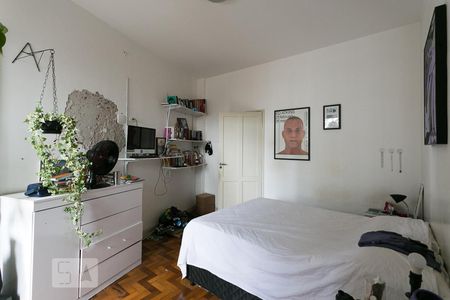 Apartamento à venda com 240m², 5 quartos e sem vagaSuíte 2