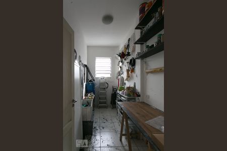 Apartamento à venda com 240m², 5 quartos e sem vagaDispensa