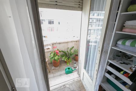 Apartamento à venda com 240m², 5 quartos e sem vagaQuarto 1