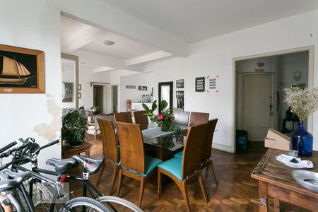 Sala de apartamento à venda com 5 quartos, 240m² em Vila Buarque, São Paulo