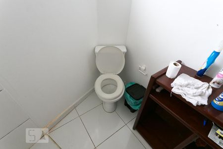 Apartamento à venda com 240m², 5 quartos e sem vagaBanheiro da suíte 1