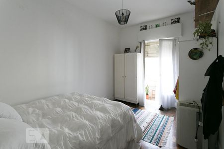Apartamento à venda com 240m², 5 quartos e sem vagaQuarto 1