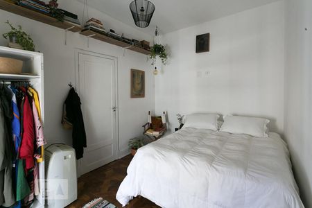 Apartamento à venda com 240m², 5 quartos e sem vagaQuarto 1