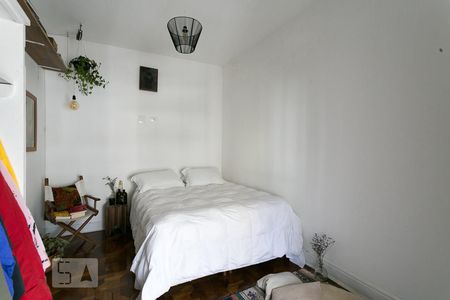 Apartamento à venda com 240m², 5 quartos e sem vagaQuarto 1