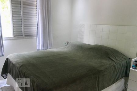 Apartamento à venda com 120m², 3 quartos e 2 vagas Apartamento à venda com 120m², 3 quartos e 2 vagasQuarto 2