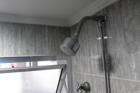 Apartamento à venda com 120m², 3 quartos e 2 vagas Apartamento à venda com 120m², 3 quartos e 2 vagasDetalhe banheiro