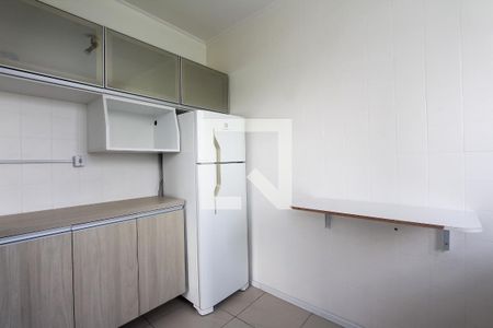 Cozinha de kitnet/studio à venda com 1 quarto, 35m² em Passo da Areia, Porto Alegre