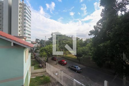 Vista de kitnet/studio à venda com 1 quarto, 35m² em Passo da Areia, Porto Alegre