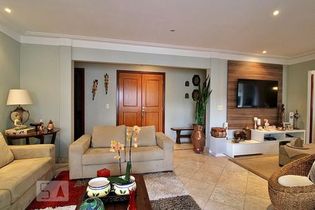 Apartamento à venda com 248m², 4 quartos e 4 vagasSala