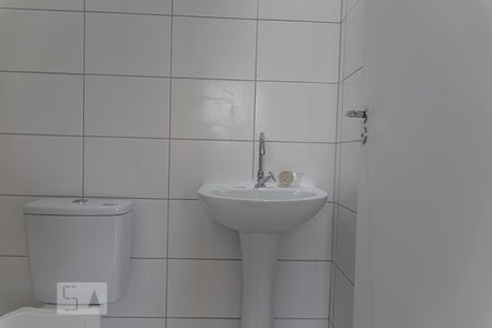 Banheiro de kitnet/studio à venda com 1 quarto, 26m² em Bela Vista, São Paulo