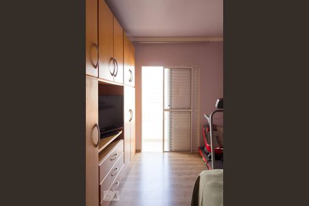Apartamento à venda com 160m², 4 quartos e 3 vagasQuarto 4